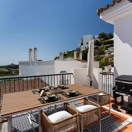 Modern Duplex With Jacuzzi, Bbq, Pool & Restaurant - Paraiso Pueblo 4 3 Lejlighed Estepona